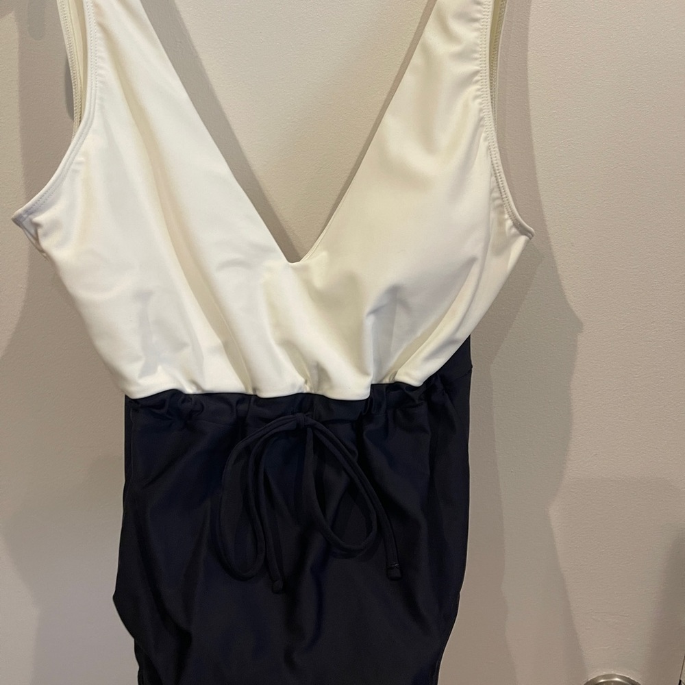 Summersault Swim in White and black